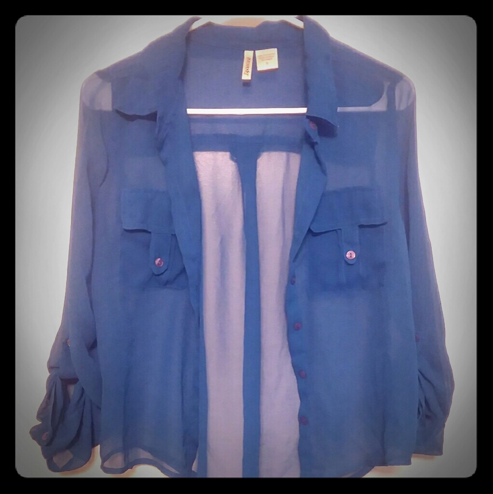Passport Blue Top